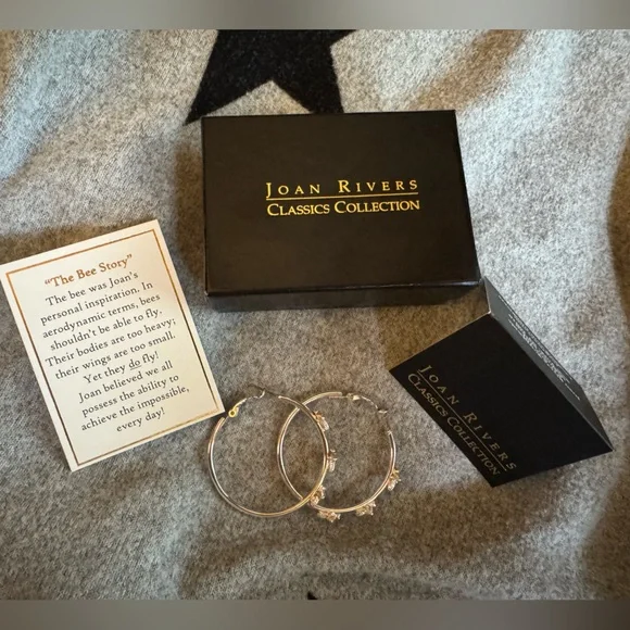 Joan Rivers Classics Collection Triple Bee Silver Hoop Earrings (NIB) 🐝 - Picture 13 of 13